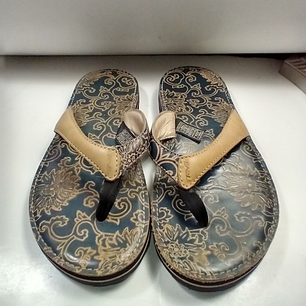 Teva Habit River Floral Leather Sandals Women's sz 7 (6160) - Picture 2 of 9
